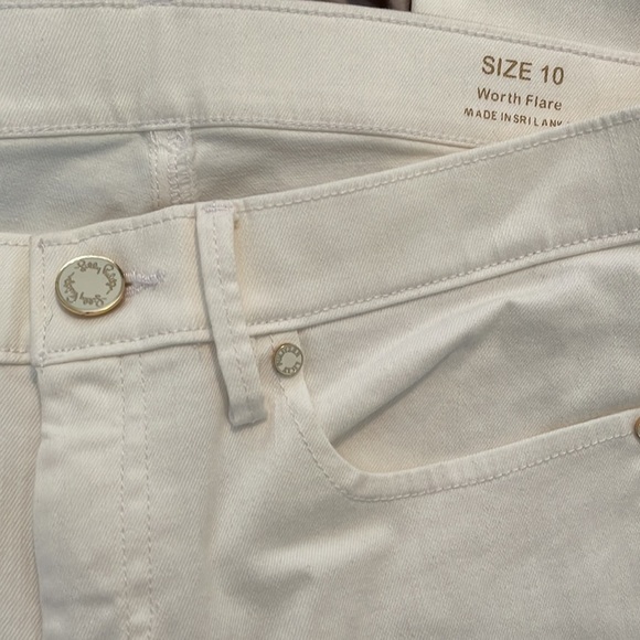 Lilly Pulitzer white flare jeans - Picture 4 of 6